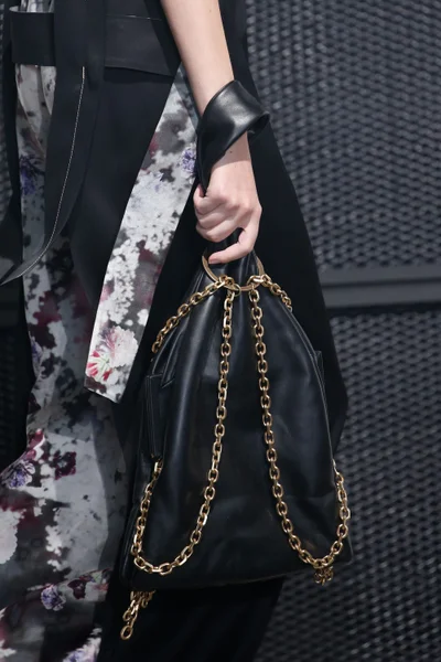 Look 38
